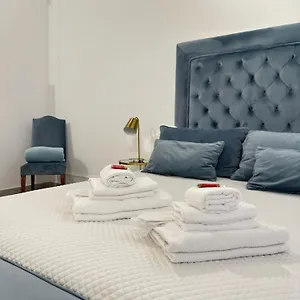 Maison M Boutique Naples